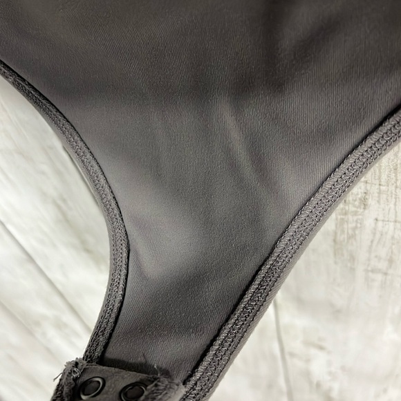 Abercrombie & Fitch Halter Neck Bodysuit Soft Collection Size Small Grey - Picture 4 of 7